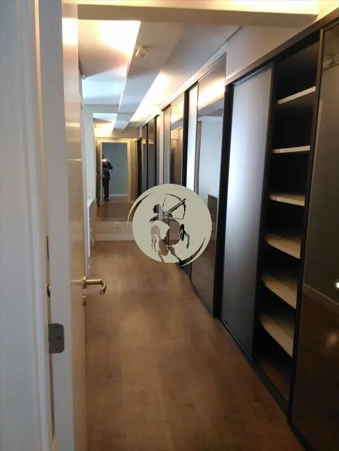 Apartamento com 4 quartos à venda, 198m2 em Gonzaga, Santos - SP - imagem 4 Foto 4 de Apartamento com 4 quartos à venda, 198m2 em Gonzaga, Santos - SP