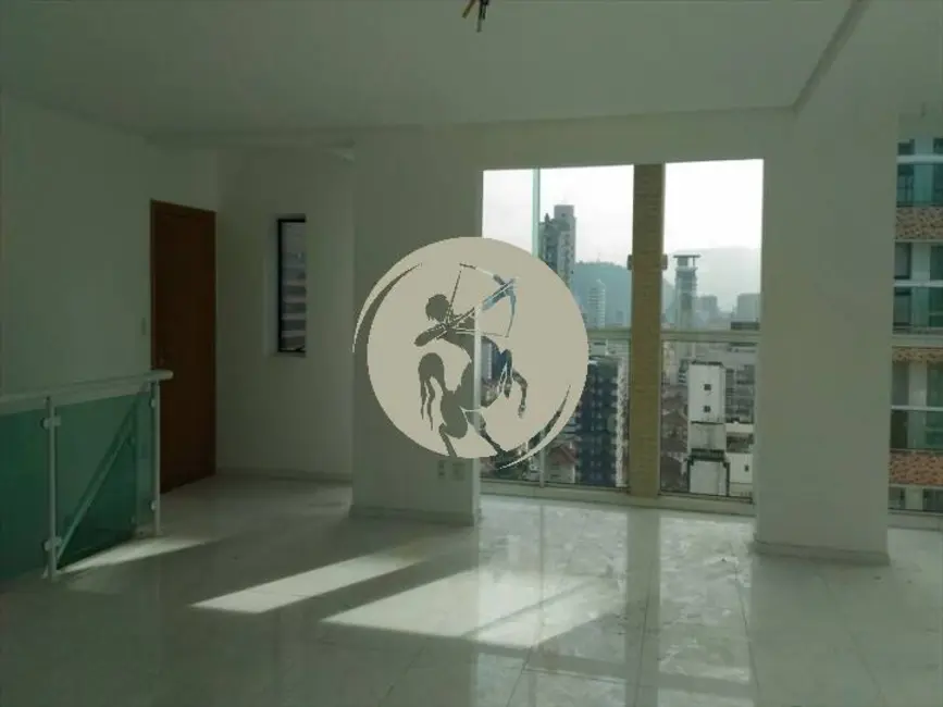 Cobertura com 3 quartos à venda, 239m2 em Gonzaga, Santos - SP - imagem 7 Foto 7 de Cobertura com 3 quartos à venda, 239m2 em Gonzaga, Santos - SP