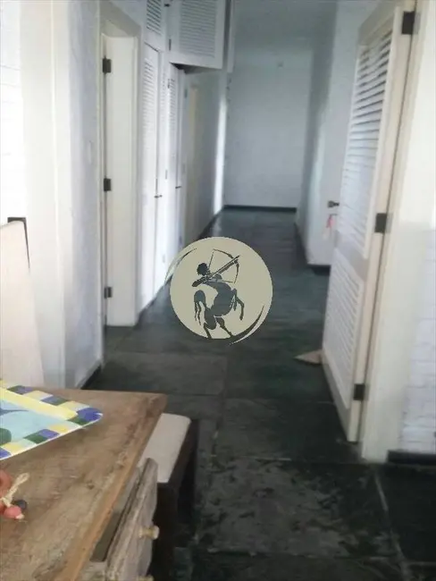 Foto 8 de Casa com 3 quartos à venda, 332m2 em Jardim Virgínia, Guaruja - SP