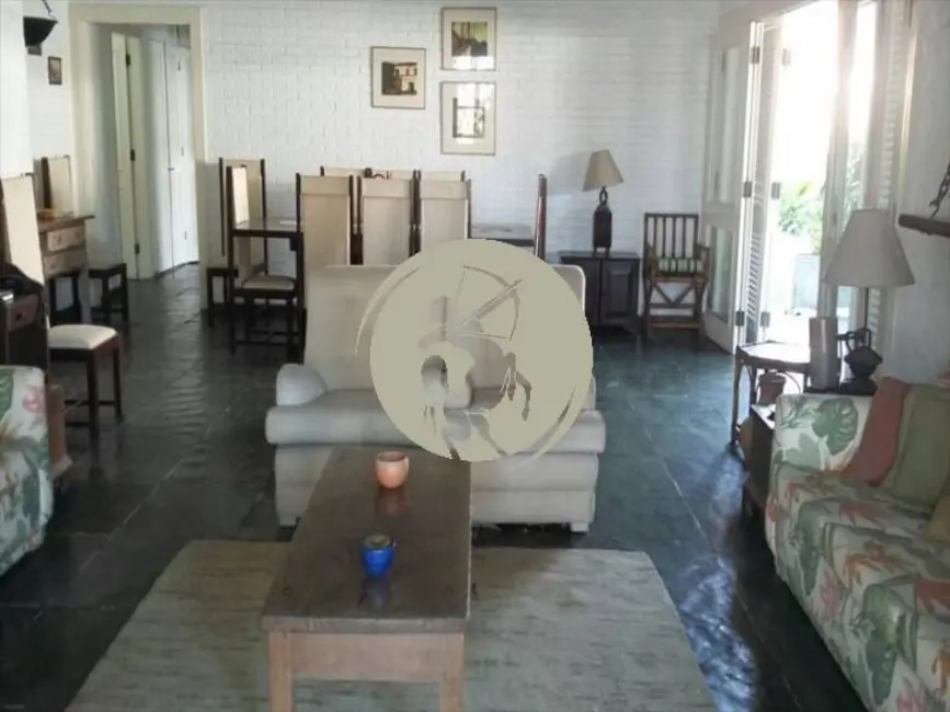 Foto 5 de Casa com 3 quartos à venda, 332m2 em Jardim Virgínia, Guaruja - SP