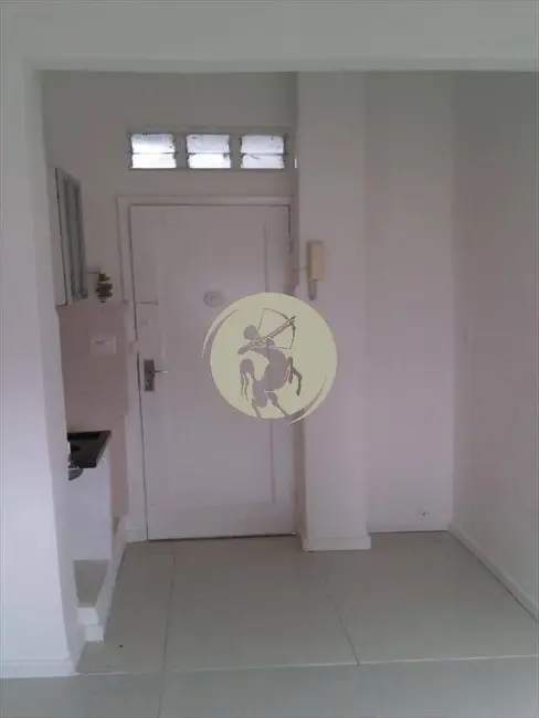 Foto 4 de Kitnet com 1 quarto à venda, 30m2 em Boqueirão, Santos - SP