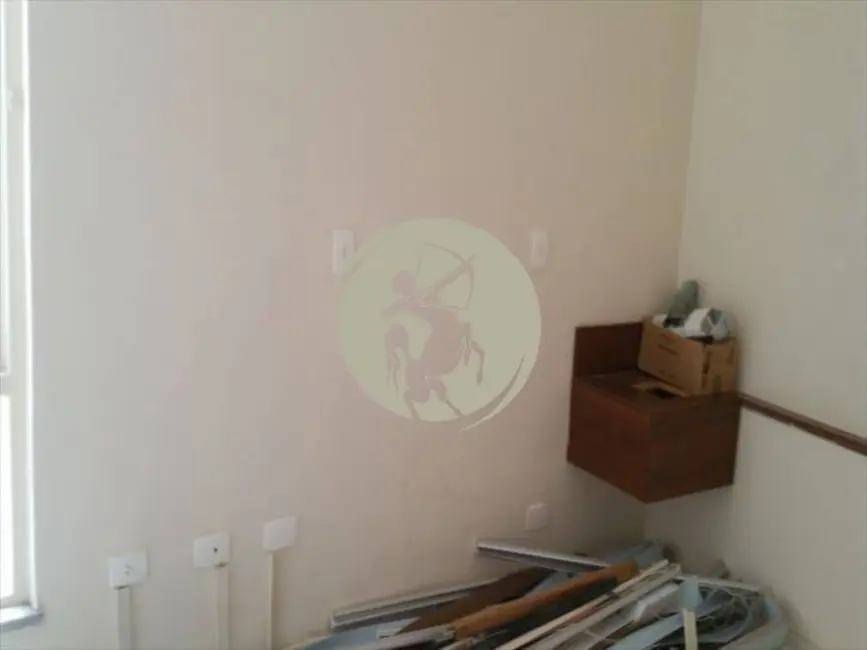 Foto 9 de Casa com 6 quartos para alugar, 230m2 em Gonzaga, Santos - SP