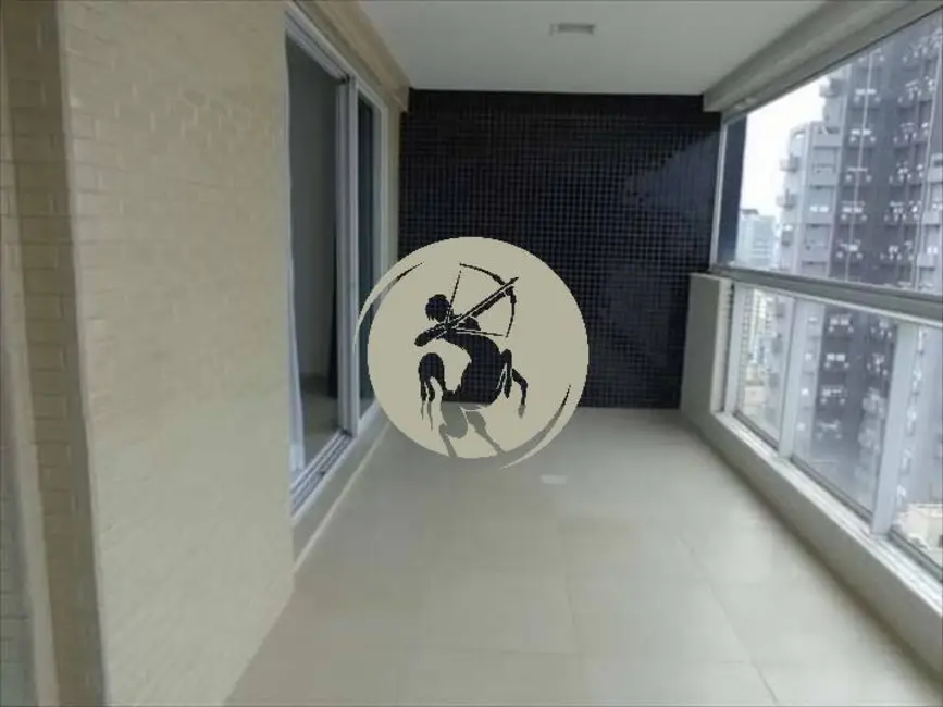 Cobertura com 3 quartos à venda e para alugar, 450m2 em Pompéia, Santos - SP - imagem 8 Foto 8 de Cobertura com 3 quartos à venda e para alugar, 450m2 em Pompéia, Santos - SP