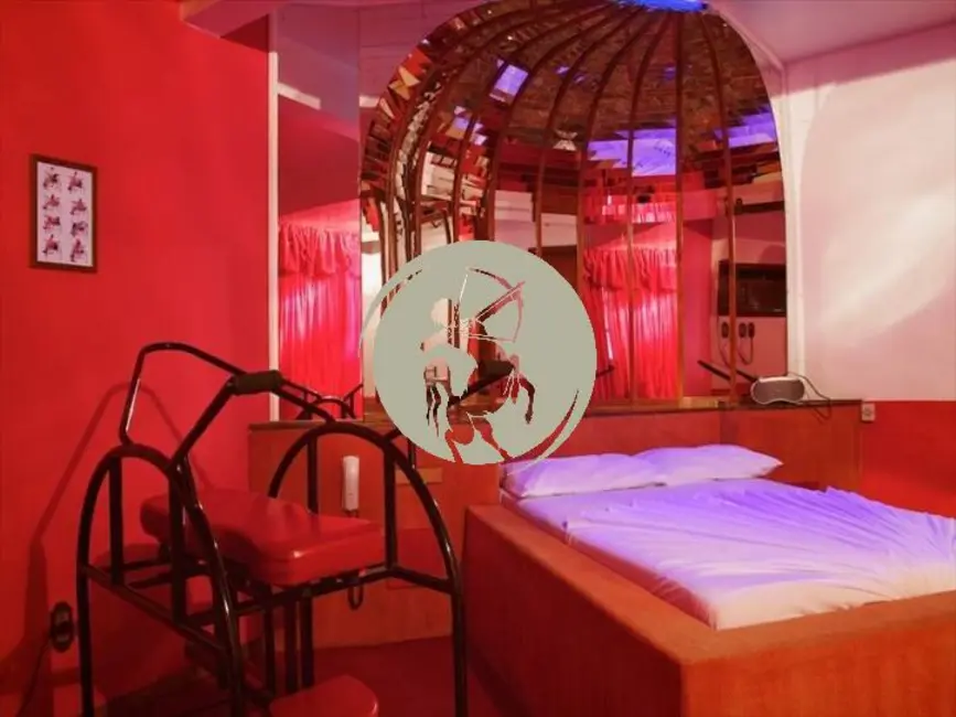 Foto 3 de Sala Comercial à venda, 1000m2 em Santos - SP