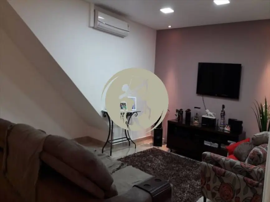 Foto 3 de Casa com 3 quartos à venda, 250m2 em Embaré, Santos - SP