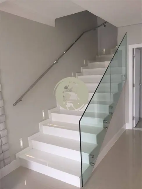 Foto 4 de Sobrado com 3 quartos à venda, 282m2 em Ponta da Praia, Santos - SP