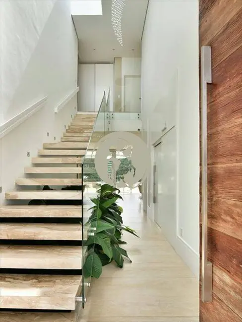 Foto 3 de Casa com 4 quartos à venda, 400m2 em Barueri - SP