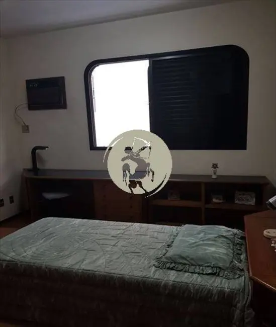 Foto 7 de Apartamento com 4 quartos à venda, 248m2 em Santos - SP