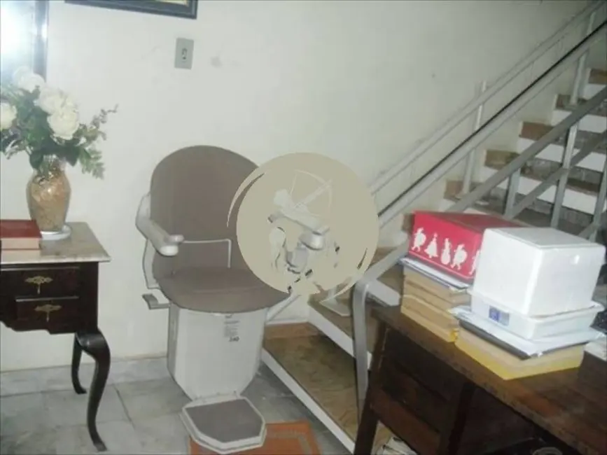 Casa com 3 quartos à venda, 300m2 em Gonzaga, Santos - SP - imagem 9 Foto 9 de Casa com 3 quartos à venda, 300m2 em Gonzaga, Santos - SP