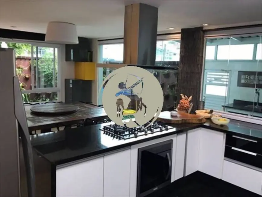 Sobrado com 3 quartos à venda, 150m2 em Boqueirão, Santos - SP - imagem 6 Foto 6 de Sobrado com 3 quartos à venda, 150m2 em Boqueirão, Santos - SP