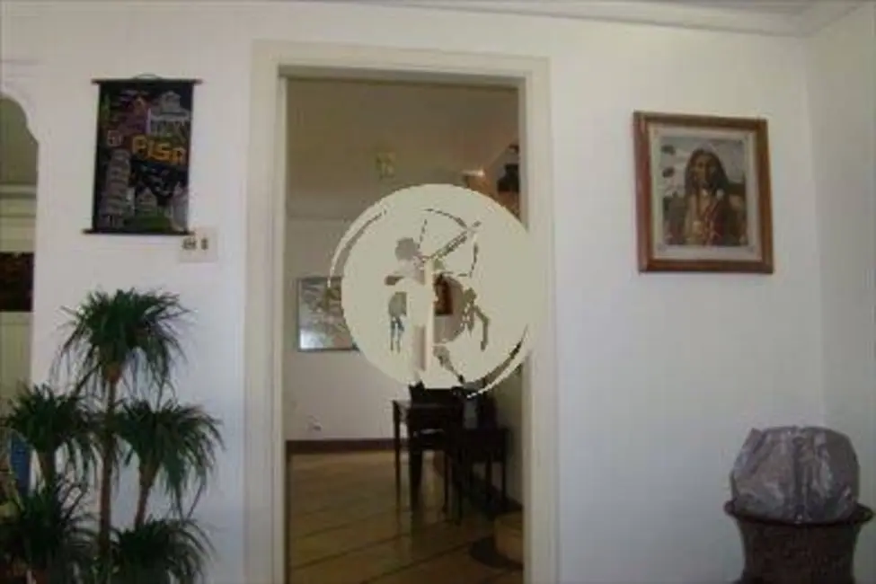 Casa com 3 quartos à venda, 340m2 em Embaré, Santos - SP - imagem 9 Foto 9 de Casa com 3 quartos à venda, 340m2 em Embaré, Santos - SP