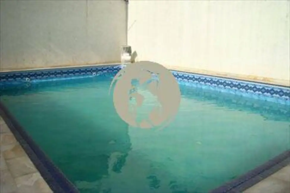 Foto 2 de Sala Comercial à venda, 250m2 em Gonzaga, Santos - SP