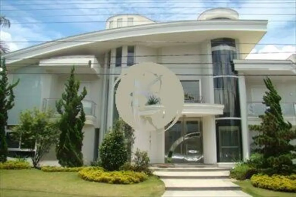 Casa com 4 quartos à venda, 550m2 em Barueri - SP - imagem 2 Foto 2 de Casa com 4 quartos à venda, 550m2 em Barueri - SP