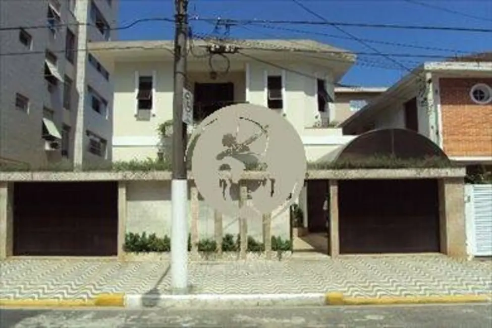 Foto 1 de Casa com 3 quartos à venda, 263m2 em Ponta da Praia, Santos - SP