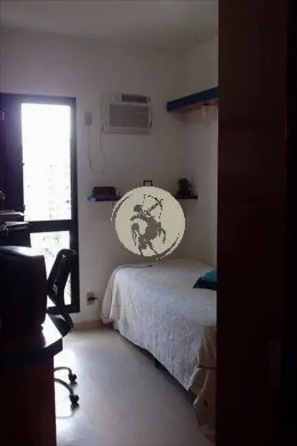 Foto 8 de Apartamento com 4 quartos à venda, 196m2 em Santos - SP