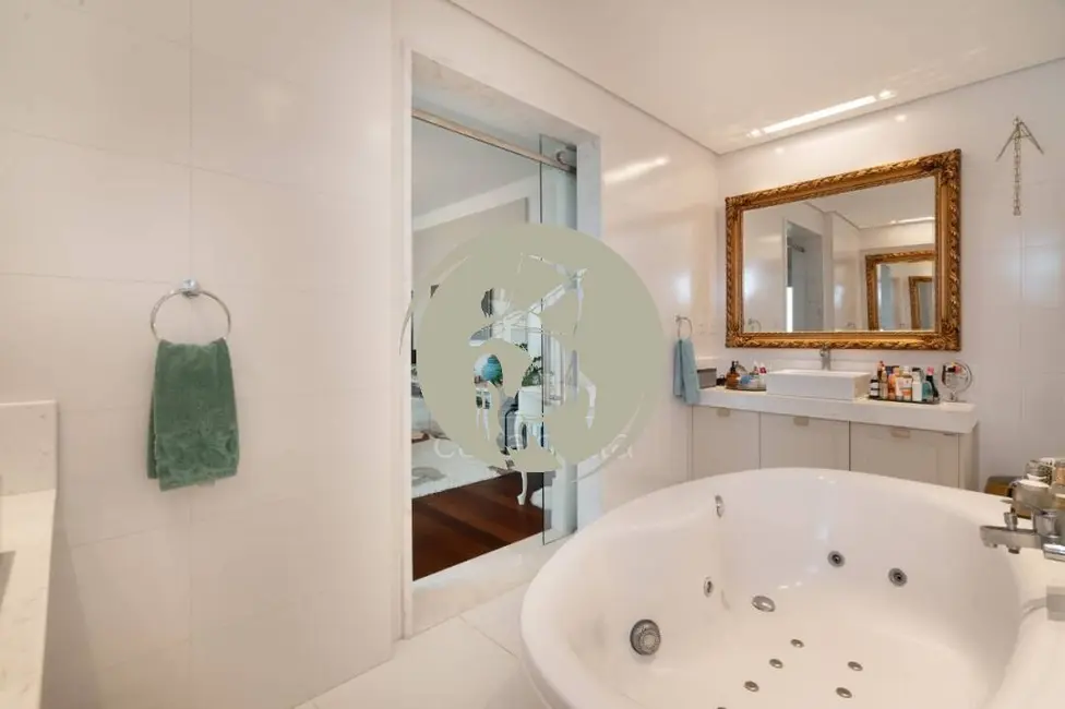 Apartamento com 4 quartos à venda, 476m2 em Gonzaga, Santos - SP - imagem 4 Foto 4 de Apartamento com 4 quartos à venda, 476m2 em Gonzaga, Santos - SP