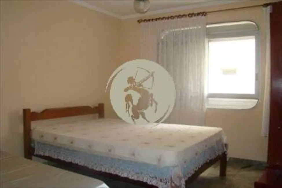 Foto 2 de Apartamento com 2 quartos à venda, 120m2 em Embaré, Santos - SP