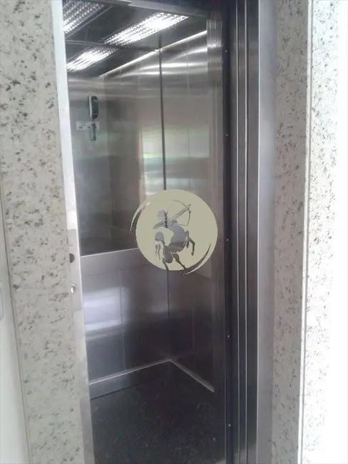 Foto 9 de Sobrado com 3 quartos à venda, 300m2 em Embaré, Santos - SP