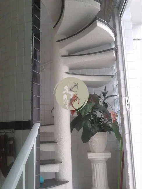 Foto 4 de Sobrado com 3 quartos à venda, 300m2 em Embaré, Santos - SP