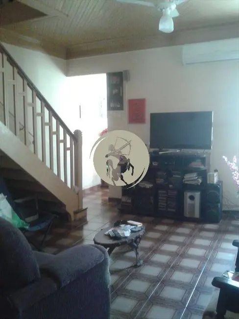 Sobrado com 3 quartos à venda, 180m2 em Santos - SP - imagem 6 Foto 6 de Sobrado com 3 quartos à venda, 180m2 em Santos - SP