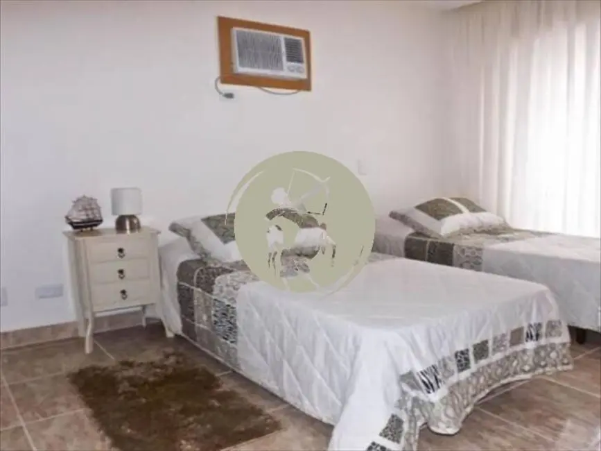 Foto 4 de Apartamento com 4 quartos à venda, 144m2 em Guaruja - SP