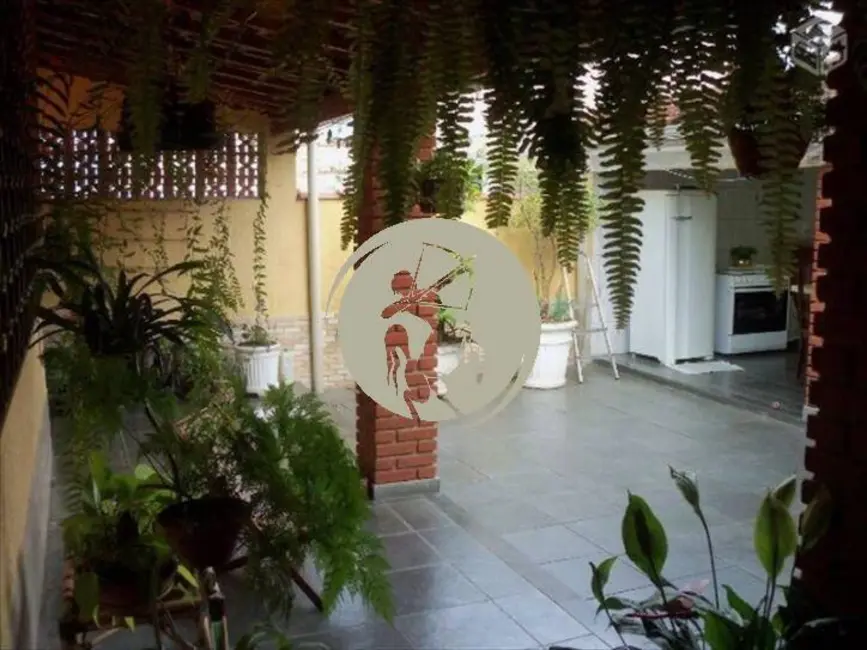 Casa com 3 quartos à venda, 130m2 em Embaré, Santos - SP - imagem 5 Foto 5 de Casa com 3 quartos à venda, 130m2 em Embaré, Santos - SP