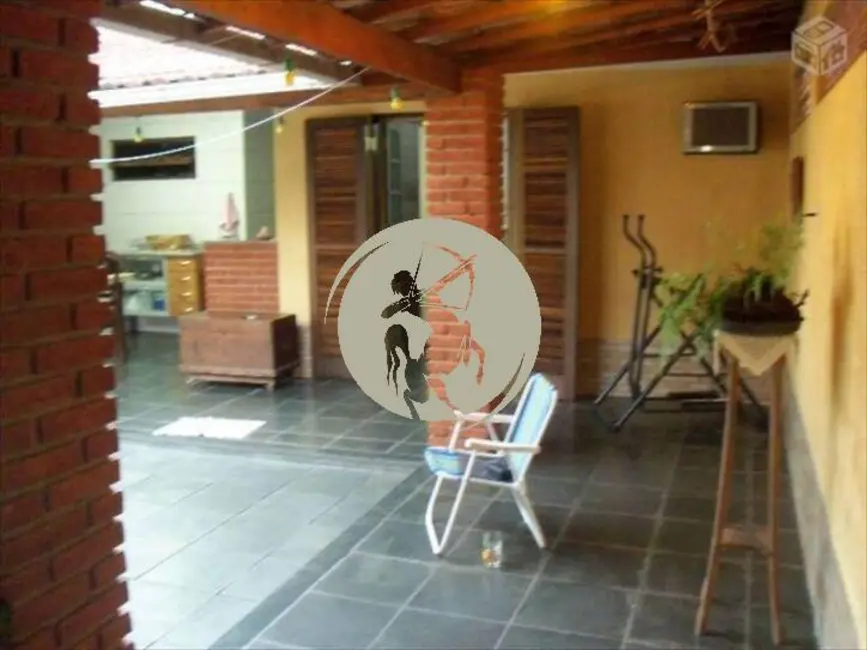 Casa com 3 quartos à venda, 130m2 em Embaré, Santos - SP - imagem 3 Foto 3 de Casa com 3 quartos à venda, 130m2 em Embaré, Santos - SP