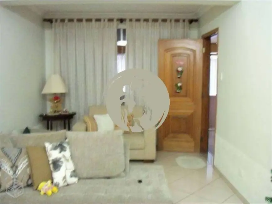 Casa com 3 quartos à venda, 130m2 em Embaré, Santos - SP - imagem 8 Foto 8 de Casa com 3 quartos à venda, 130m2 em Embaré, Santos - SP