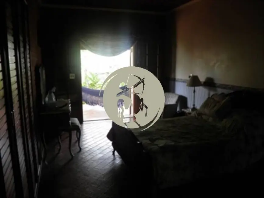 Sobrado com 4 quartos à venda, 450m2 em Acapulco, Guaruja - SP - imagem 4 Foto 4 de Sobrado com 4 quartos à venda, 450m2 em Acapulco, Guaruja - SP