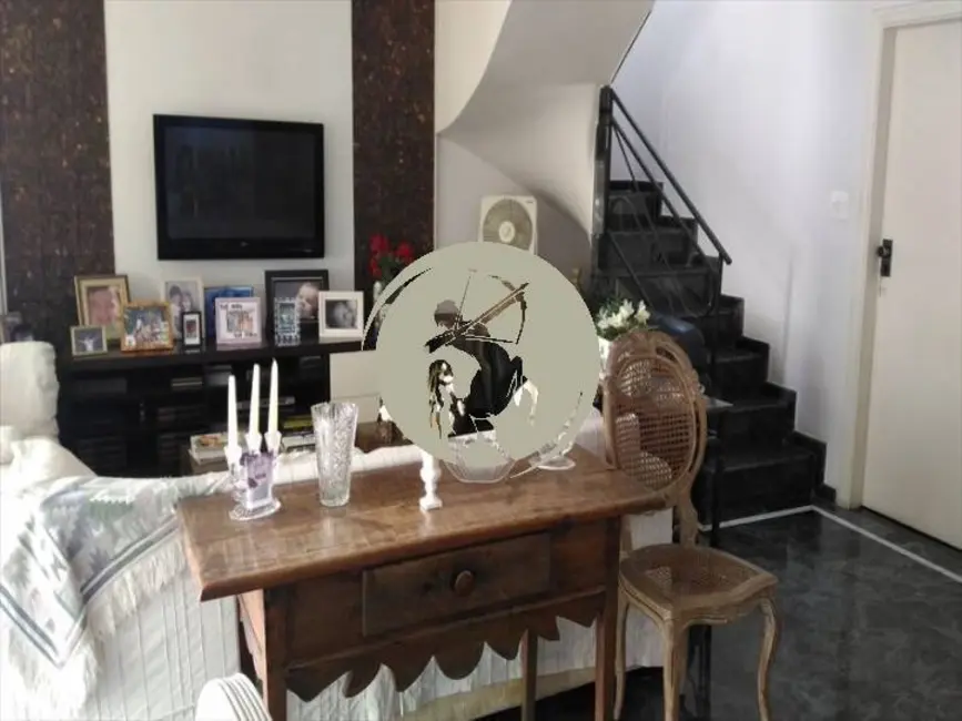 Apartamento com 3 quartos à venda, 200m2 em Gonzaga, Santos - SP - imagem 2 Foto 2 de Apartamento com 3 quartos à venda, 200m2 em Gonzaga, Santos - SP