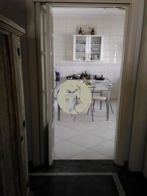 Apartamento com 3 quartos à venda, 200m2 em Gonzaga, Santos - SP - imagem 9 Foto 9 de Apartamento com 3 quartos à venda, 200m2 em Gonzaga, Santos - SP