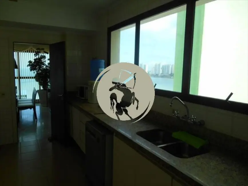 Apartamento com 3 quartos à venda, 200m2 em Guaruja - SP - imagem 6 Foto 6 de Apartamento com 3 quartos à venda, 200m2 em Guaruja - SP