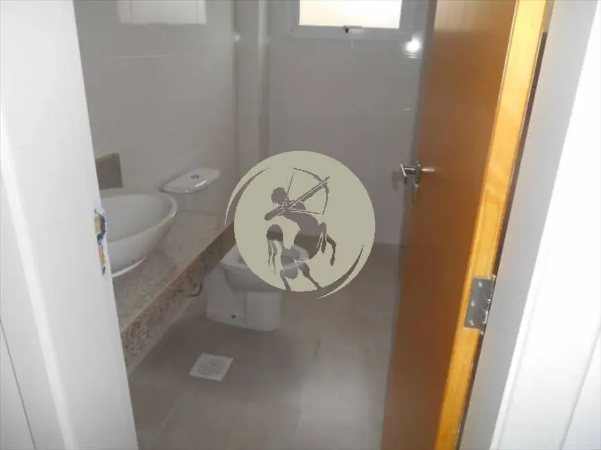 Casa com 3 quartos à venda, 120m2 em Embaré, Santos - SP - imagem 4 Foto 4 de Casa com 3 quartos à venda, 120m2 em Embaré, Santos - SP