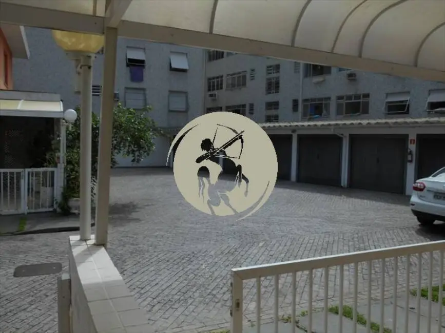 Sobrado com 3 quartos à venda, 180m2 em Ponta da Praia, Santos - SP - imagem 4 Foto 4 de Sobrado com 3 quartos à venda, 180m2 em Ponta da Praia, Santos - SP