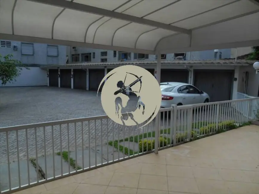 Sobrado com 3 quartos à venda, 180m2 em Ponta da Praia, Santos - SP - imagem 1 Foto 1 de Sobrado com 3 quartos à venda, 180m2 em Ponta da Praia, Santos - SP