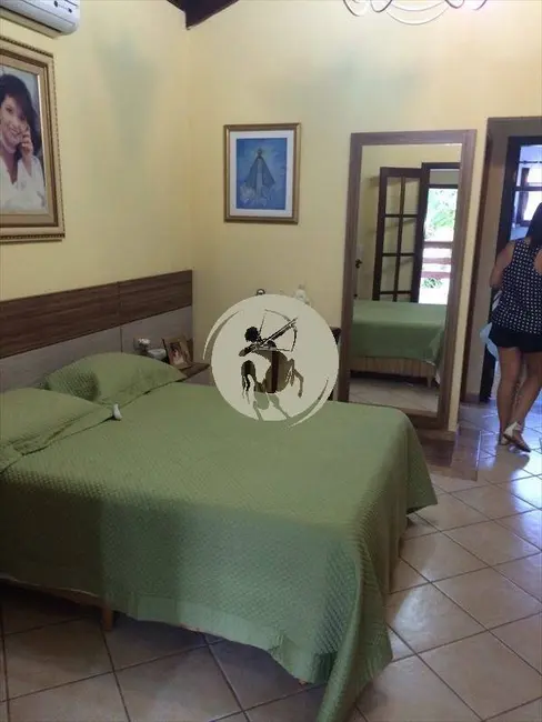 Sobrado com 7 quartos à venda, 325m2 em Sao Sebastiao - SP - imagem 4 Foto 4 de Sobrado com 7 quartos à venda, 325m2 em Sao Sebastiao - SP