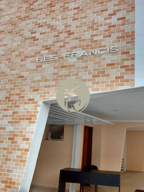 Casa com 2 quartos à venda, 80m2 em Encruzilhada, Santos - SP - imagem 9 Foto 9 de Casa com 2 quartos à venda, 80m2 em Encruzilhada, Santos - SP