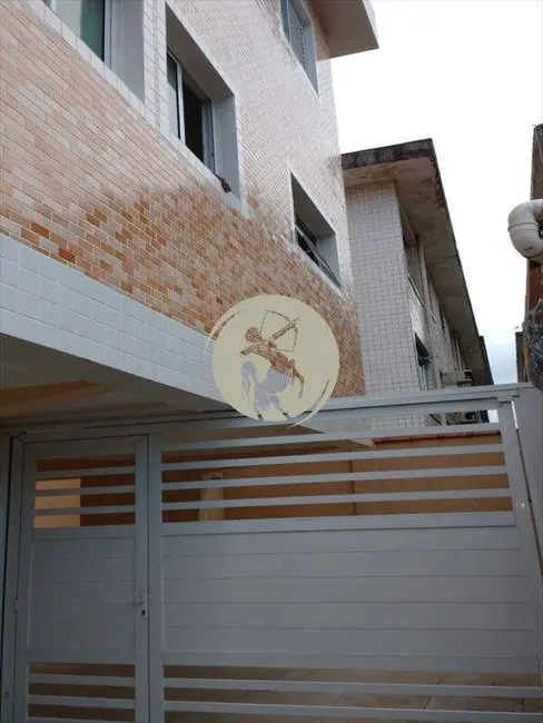 Casa com 2 quartos à venda, 80m2 em Encruzilhada, Santos - SP - imagem 8 Foto 8 de Casa com 2 quartos à venda, 80m2 em Encruzilhada, Santos - SP