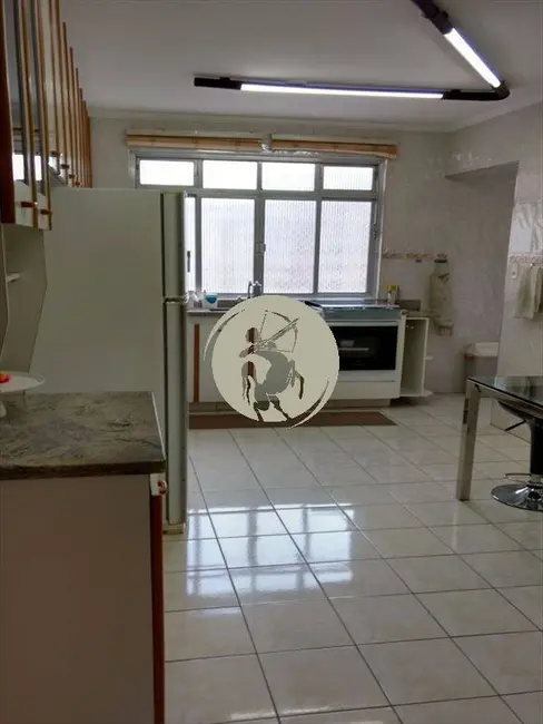 Apartamento com 3 quartos à venda, 148m2 em Gonzaga, Santos - SP - imagem 8 Foto 8 de Apartamento com 3 quartos à venda, 148m2 em Gonzaga, Santos - SP