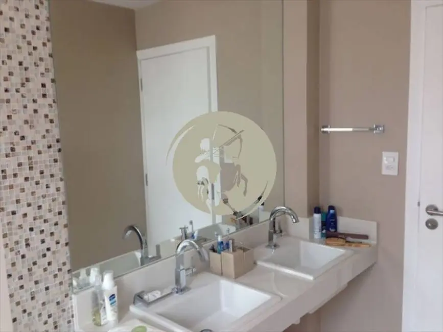 Apartamento com 3 quartos à venda, 148m2 em Gonzaga, Santos - SP - imagem 3 Foto 3 de Apartamento com 3 quartos à venda, 148m2 em Gonzaga, Santos - SP