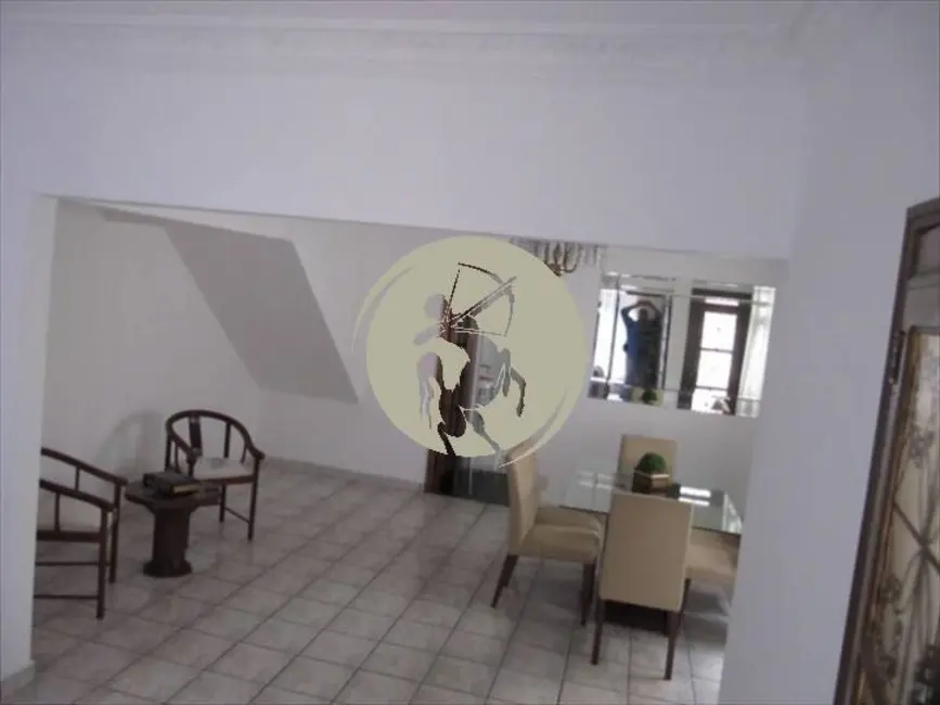 Foto 6 de Sobrado com 3 quartos à venda, 160m2 em Gonzaga, Santos - SP