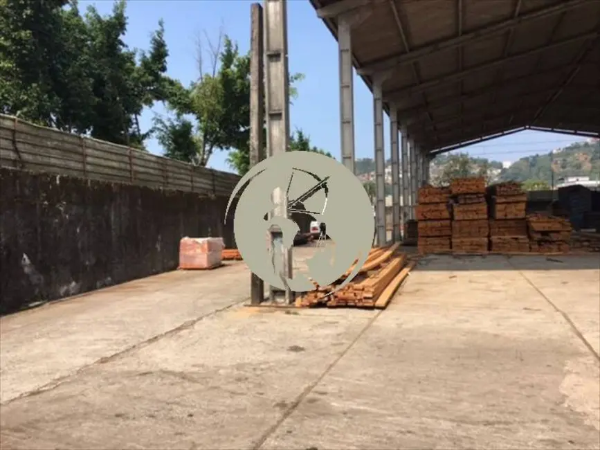 Armazém / Galpão à venda e para alugar, 900m2 em Saboó, Santos - SP - imagem 3 Foto 3 de Armazém / Galpão à venda e para alugar, 900m2 em Saboó, Santos - SP