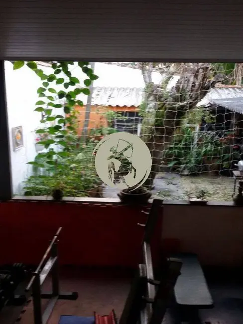 Casa com 3 quartos à venda, 136m2 em Santos - SP - imagem 5 Foto 5 de Casa com 3 quartos à venda, 136m2 em Santos - SP