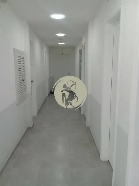 Sala Comercial à venda e para alugar, 20m2 em Centro, Santos - SP - imagem 6 Foto 6 de Sala Comercial à venda e para alugar, 20m2 em Centro, Santos - SP