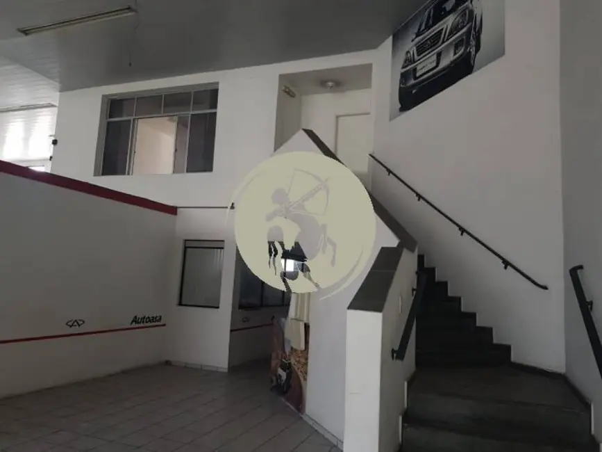 Armazém / Galpão à venda e para alugar, 1100m2 em Santos - SP - imagem 5 Foto 5 de Armazém / Galpão à venda e para alugar, 1100m2 em Santos - SP
