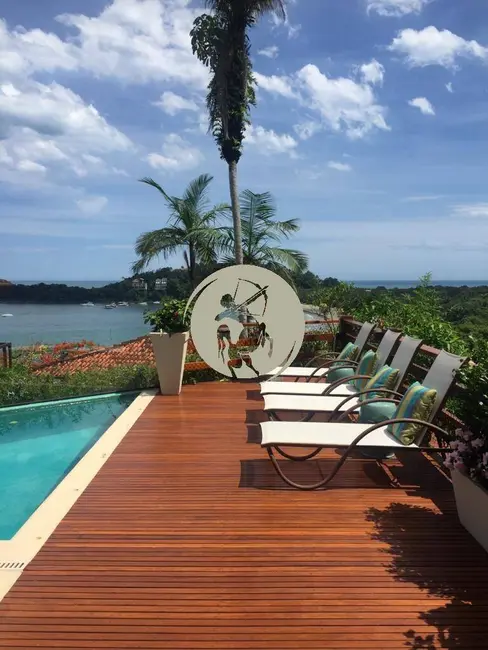 Casa de Condomínio com 5 quartos à venda, 400m2 em Guaruja - SP - imagem 2 Foto 2 de Casa de Condomínio com 5 quartos à venda, 400m2 em Guaruja - SP