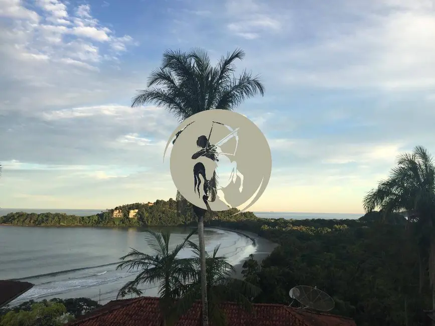 Casa de Condomínio com 5 quartos à venda, 400m2 em Guaruja - SP - imagem 4 Foto 4 de Casa de Condomínio com 5 quartos à venda, 400m2 em Guaruja - SP