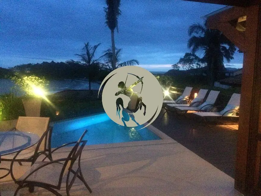 Casa de Condomínio com 5 quartos à venda, 400m2 em Guaruja - SP - imagem 1 Foto 1 de Casa de Condomínio com 5 quartos à venda, 400m2 em Guaruja - SP