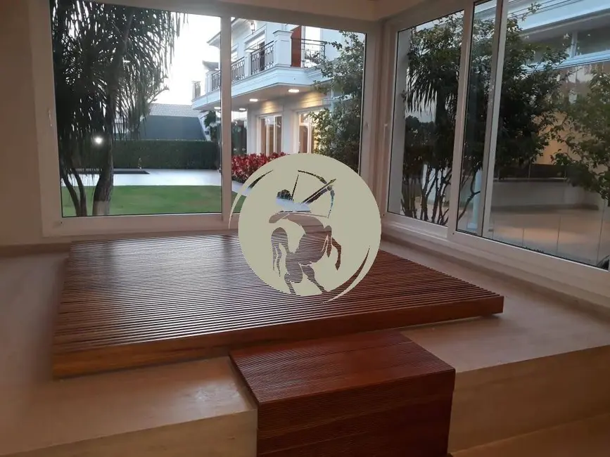 Casa de Condomínio com 6 quartos à venda, 1600m2 em Tamboré, Santana De Parnaiba - SP - imagem 4 Foto 4 de Casa de Condomínio com 6 quartos à venda, 1600m2 em Tamboré, Santana De Parnaiba - SP