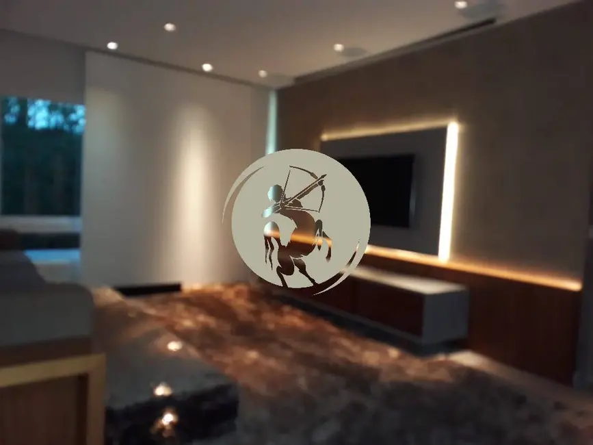 Casa de Condomínio com 6 quartos à venda, 1600m2 em Tamboré, Santana De Parnaiba - SP - imagem 3 Foto 3 de Casa de Condomínio com 6 quartos à venda, 1600m2 em Tamboré, Santana De Parnaiba - SP